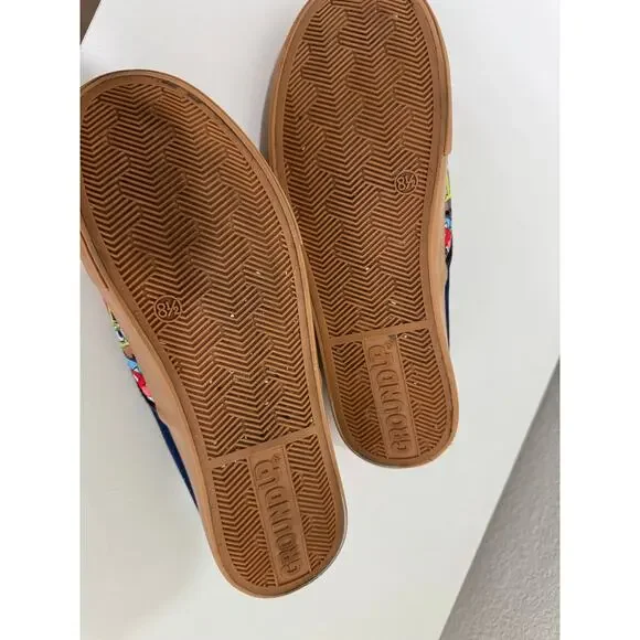 SpongeBob Krusty Krab Ground Up Slip-On Canvas Shoes - 8.5 - Picture 5 of 10